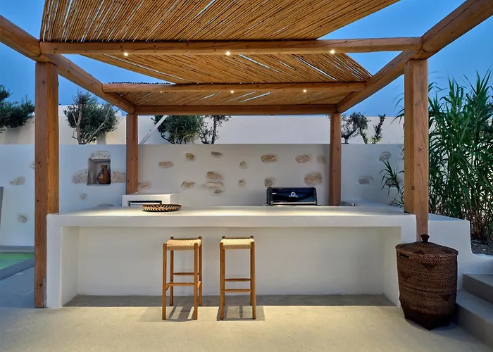 Tiah * Parikia (Paros)